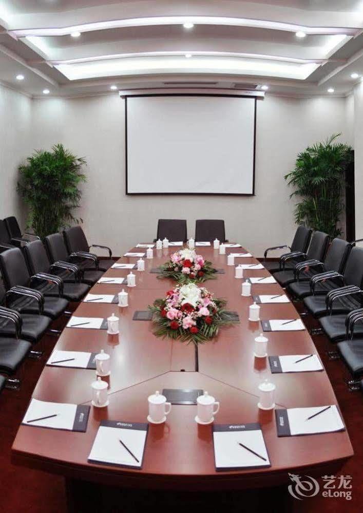 Changchun Ya Tai Hotel Dış mekan fotoğraf